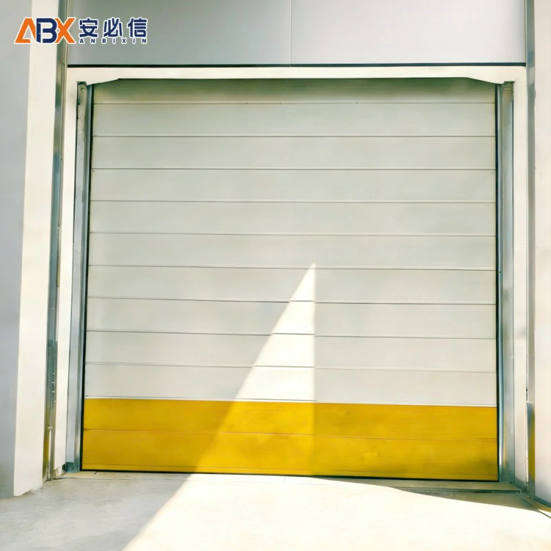 信阳铝板滑升门